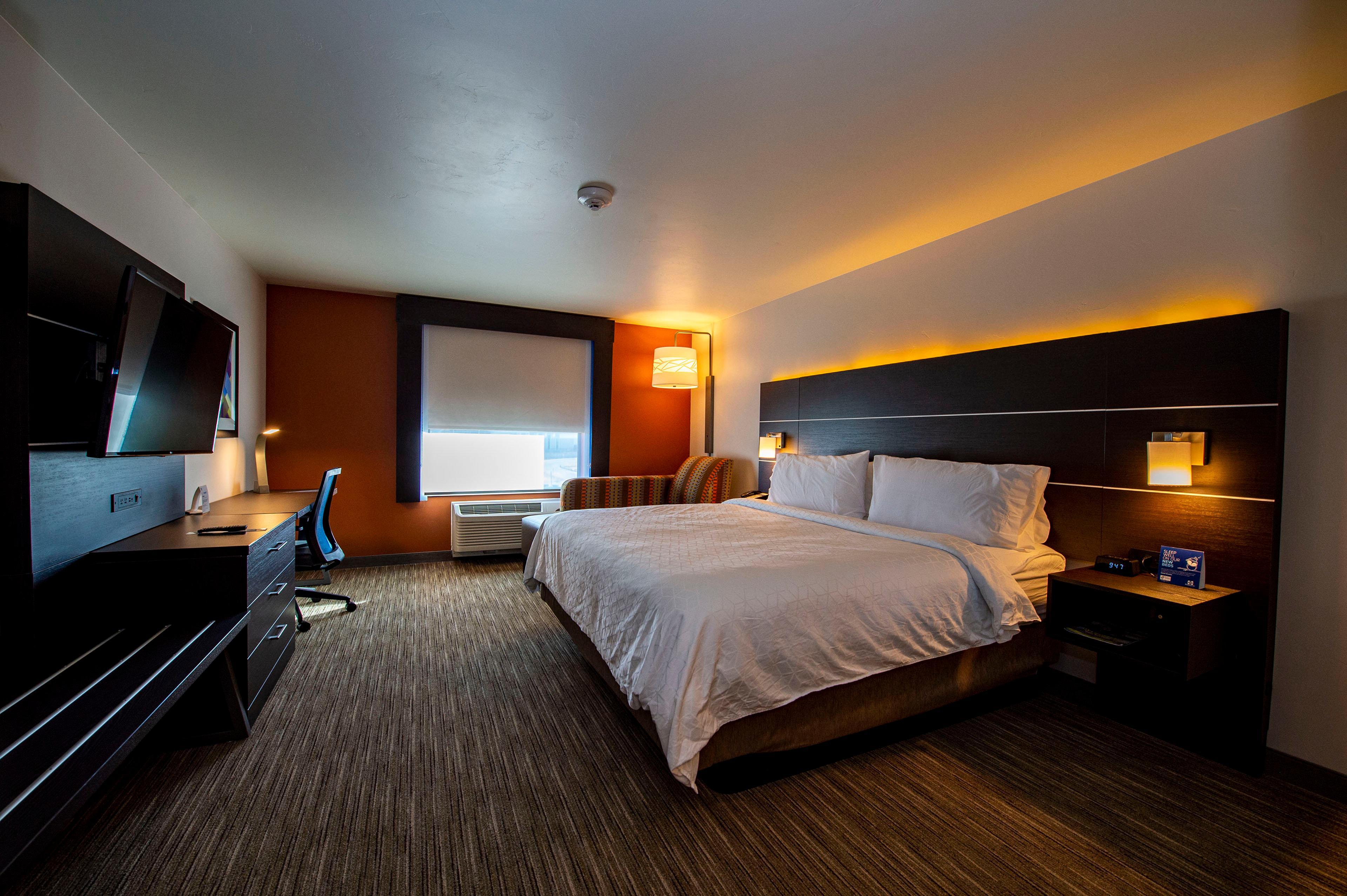 Holiday Inn Express & Suites - Colorado Springs Afa Northgate By Ihg Dış mekan fotoğraf