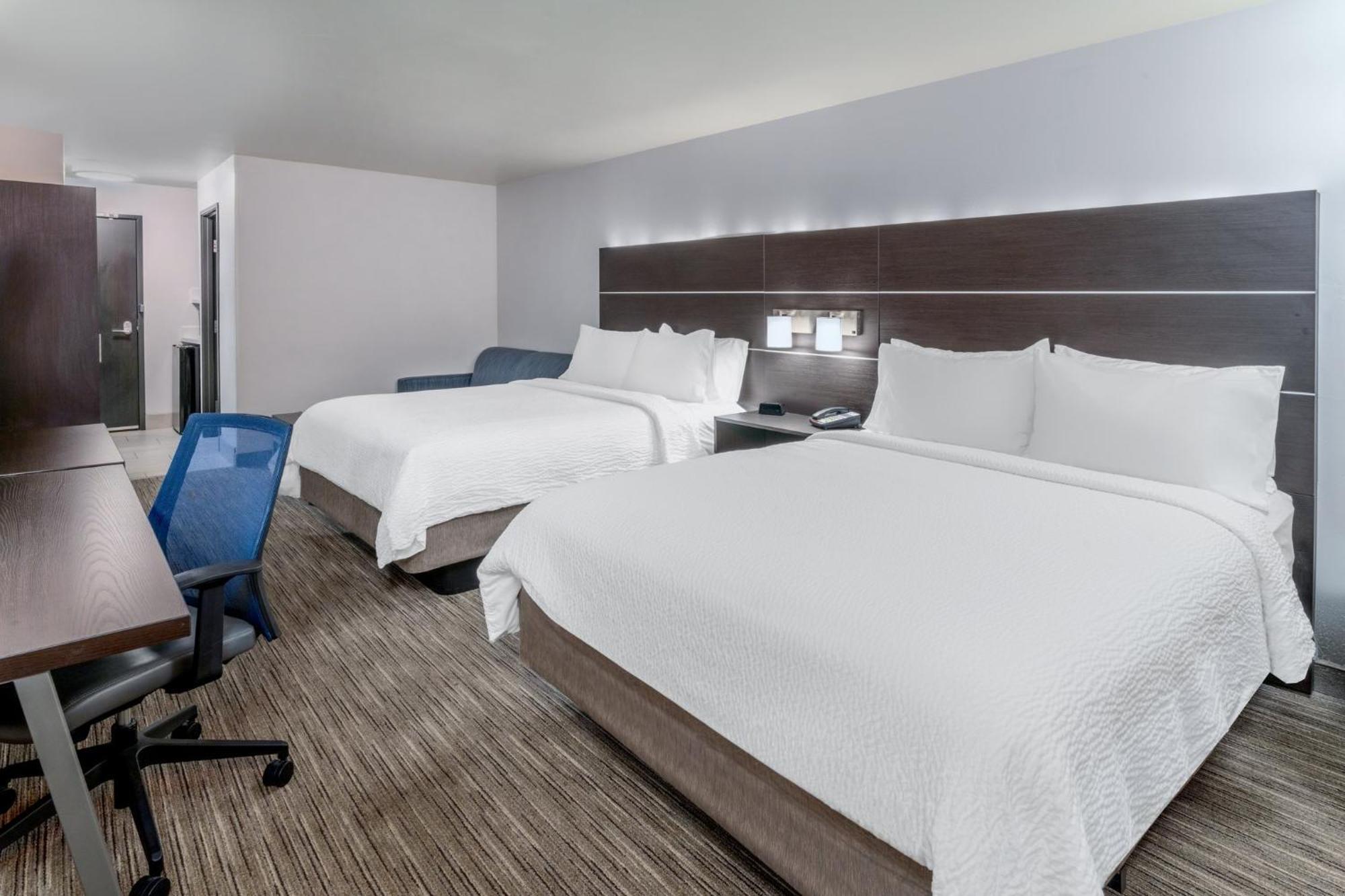 Holiday Inn Express & Suites - Colorado Springs Afa Northgate By Ihg Dış mekan fotoğraf