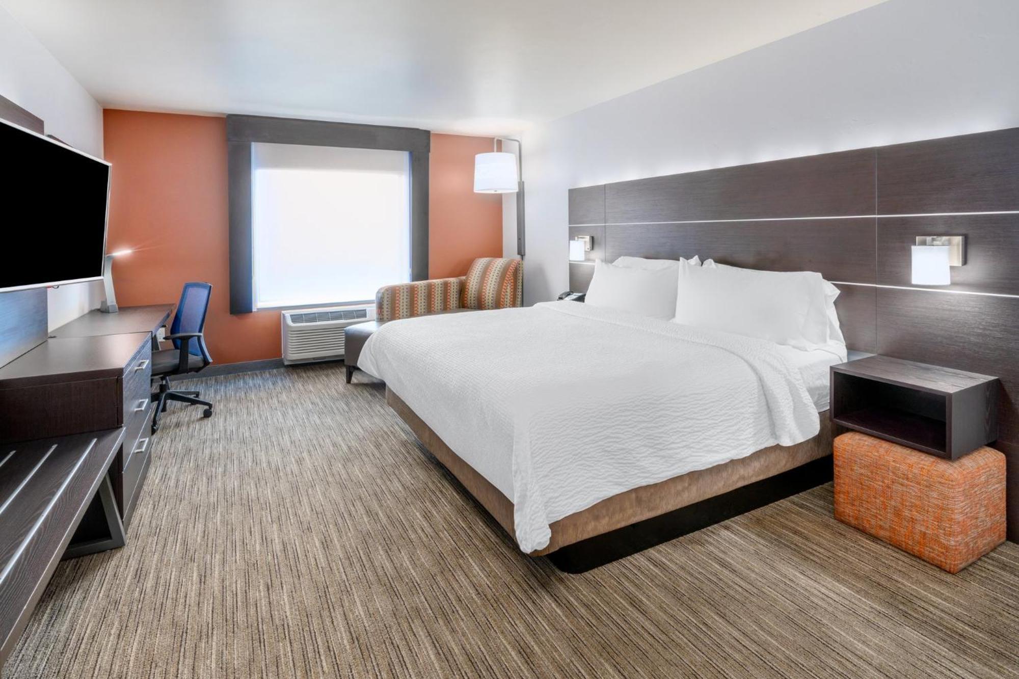 Holiday Inn Express & Suites - Colorado Springs Afa Northgate By Ihg Dış mekan fotoğraf