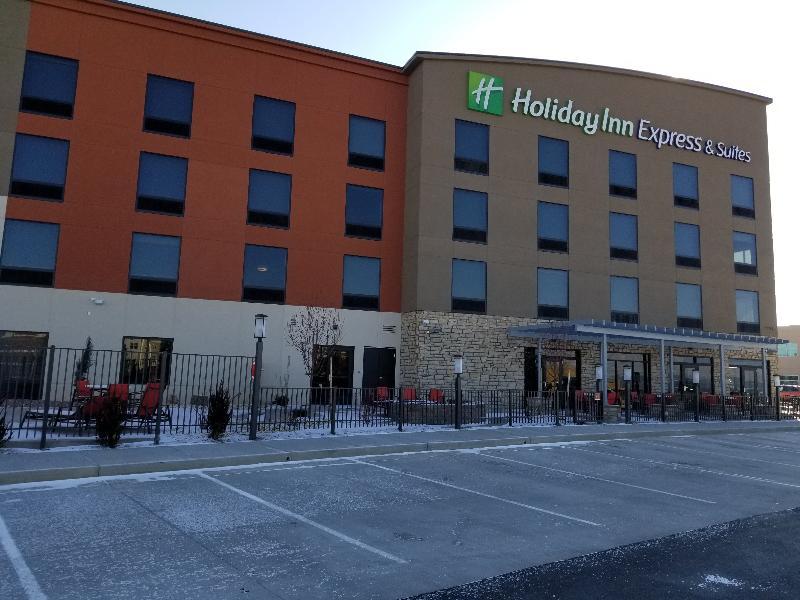 Holiday Inn Express & Suites - Colorado Springs Afa Northgate By Ihg Dış mekan fotoğraf